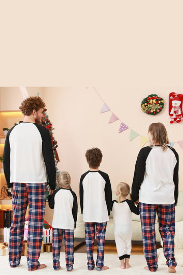 Pijama de Navidad Familiar con estampado de árbol azul negro
